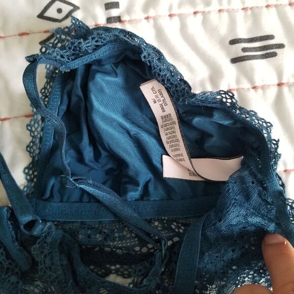 Victoria's Secret Teal Front Closure Racerback Bralette Medium - Picture 6 of 7